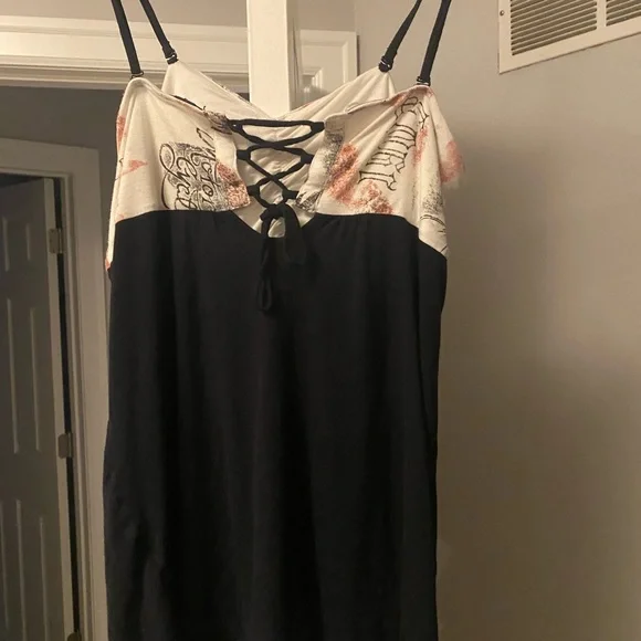 Harley Davidson tank - Picture 2 of 2